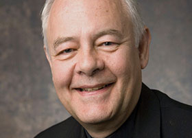 Fr. Robert Dufford, SJ, has been named chaplain to the Creighton University Retreat Center. He will continue serving as spiritual director for clergy in the Diocese of Des Moines. 